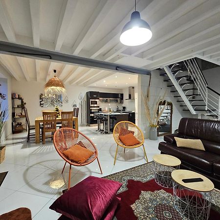 Comme A La Maison Couffy Экстерьер фото