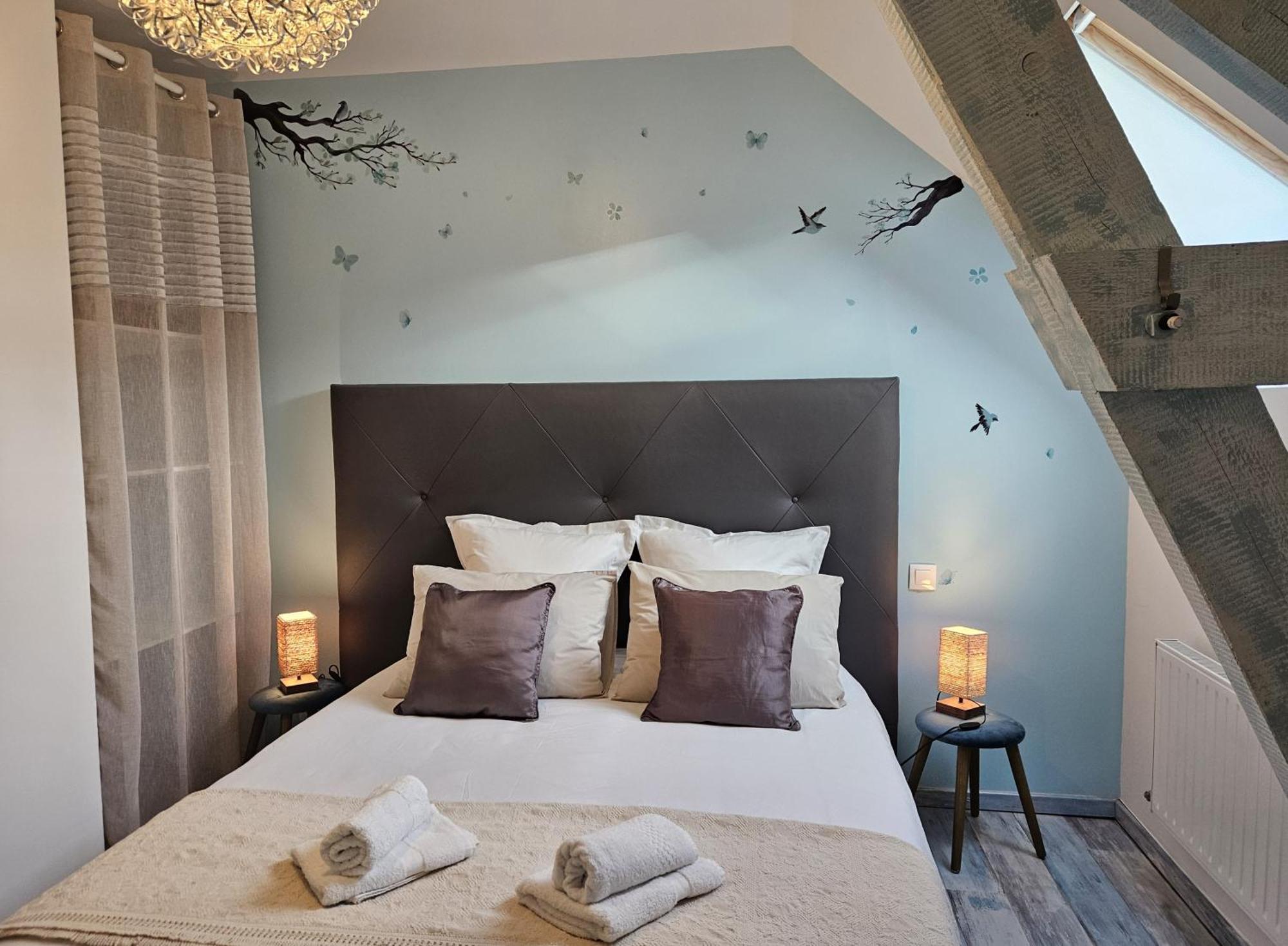 Comme A La Maison Couffy Экстерьер фото